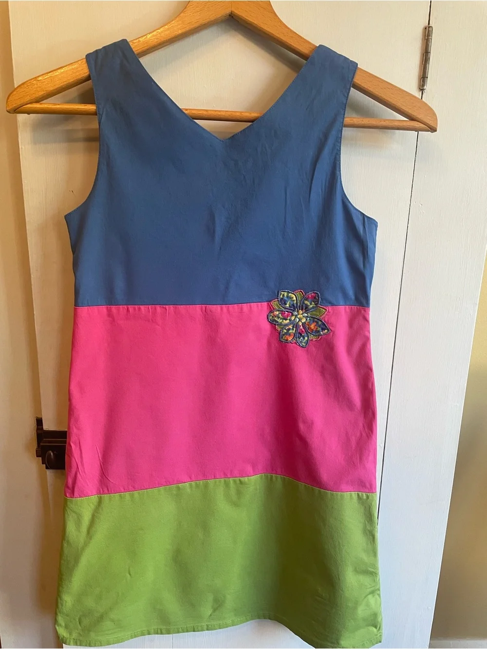 The Children’s Place Girl’s Stretch Summer Dress Pink Blue Embroidered Size 10 - Picture 4 of 8